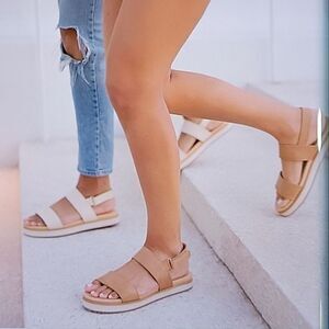 BRAND NEW HERSTYLE BELMA 2 BAND VELCRO STRAP CLOSURE WOMEN"S OPEN TOE SA…